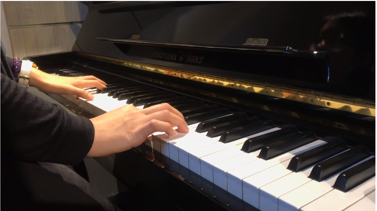 Japan Used Piano Fukuyama&Sons Lazare 200- 带你去旅行